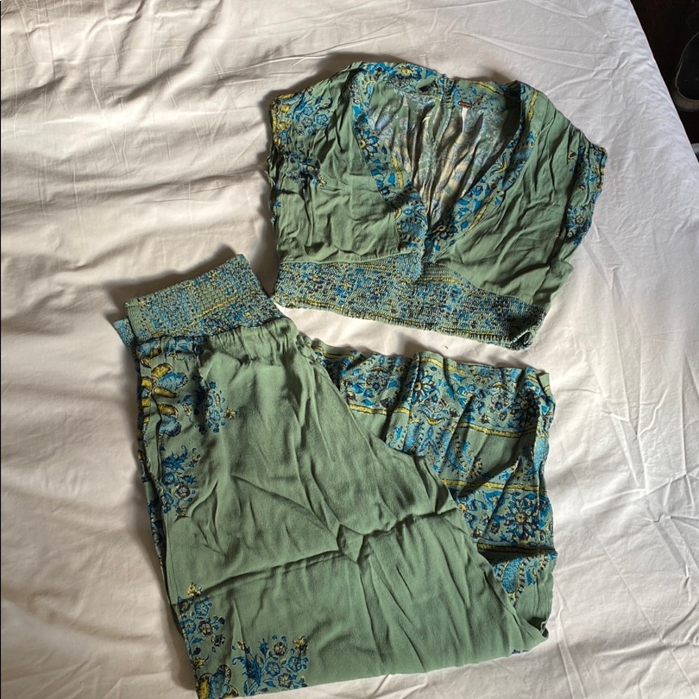 Free People set